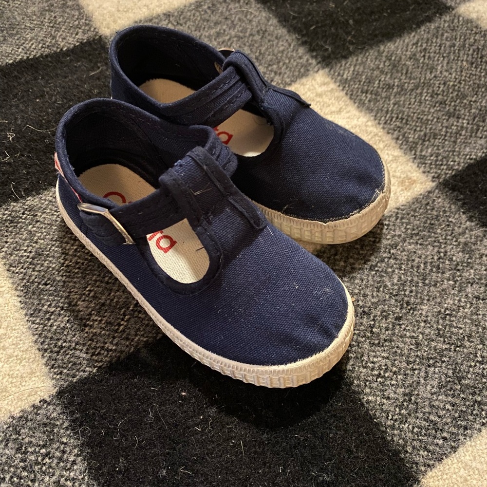 Play Condition Navy Cientas, size 21